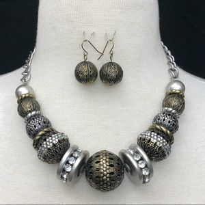 🔴 CLEARANCE Mixed Metals Rhinestone Super Chunky Bead Necklace Earrings Set